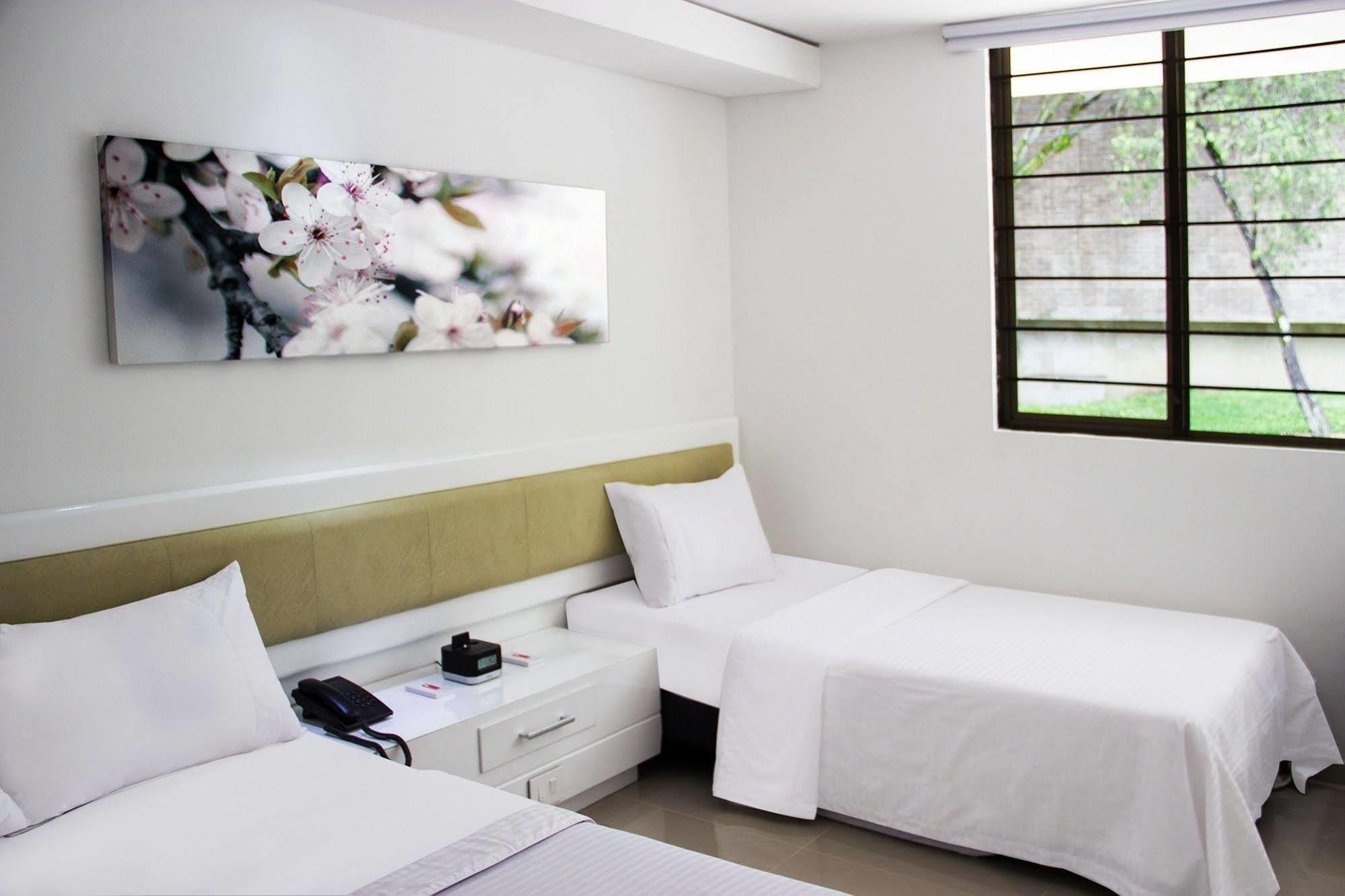 Hotel Zona A Medellín Eksteriør bilde